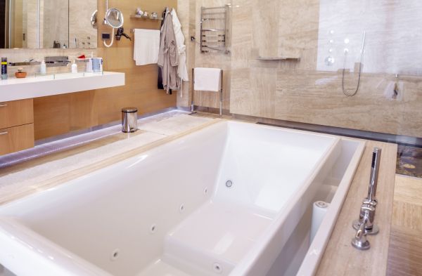 Cost of Tub Repair Service in Northville