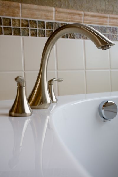 Cost of Bathtub Faucet Repair in Northville