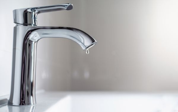 Kitchen Faucet Replacement Service